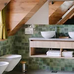 Pira Hotel Postojna