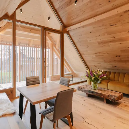 Pira Boutique 4* Postojna