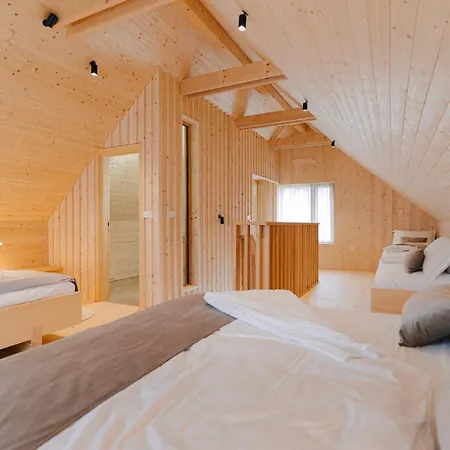 Pira Hotel