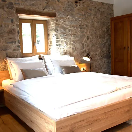 Hotel Pira Boutique 4*