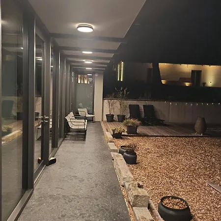 Pira Boutique 4*
